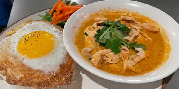 Photo of Individual Chicken Curry Rice