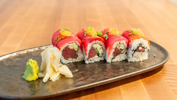 Photo of Tuna Amazing Roll