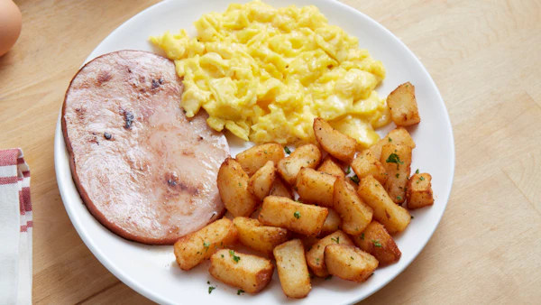 Photo of Hickory-Smoked Ham & Eggs