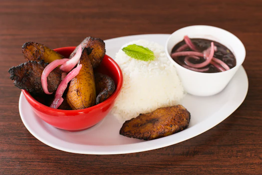 Photo of Maduros Classic Bowl