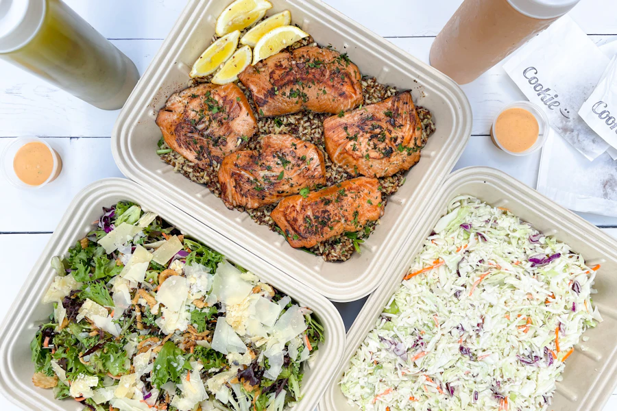 Brown Bag Seafood Co. Corporate Catering and Group Ordering located at 414 North Wells Street, Chicago, IL, USA. Brown Bag Seafood Co.'s top menu items include Tray of Classic Tots, Bottle of Boss Sauce, Tray of Truffle-Parm Tots.