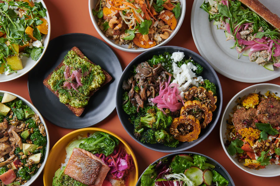 Isle of Us Corporate Catering and Group Ordering located at 1481 3rd Ave, New York, NY 10028, USA. Isle of Us's top menu items include Lemongrass Chicken Bowl, Marinated Kale & Chicken Salad, Chicken Salad Sandwich.