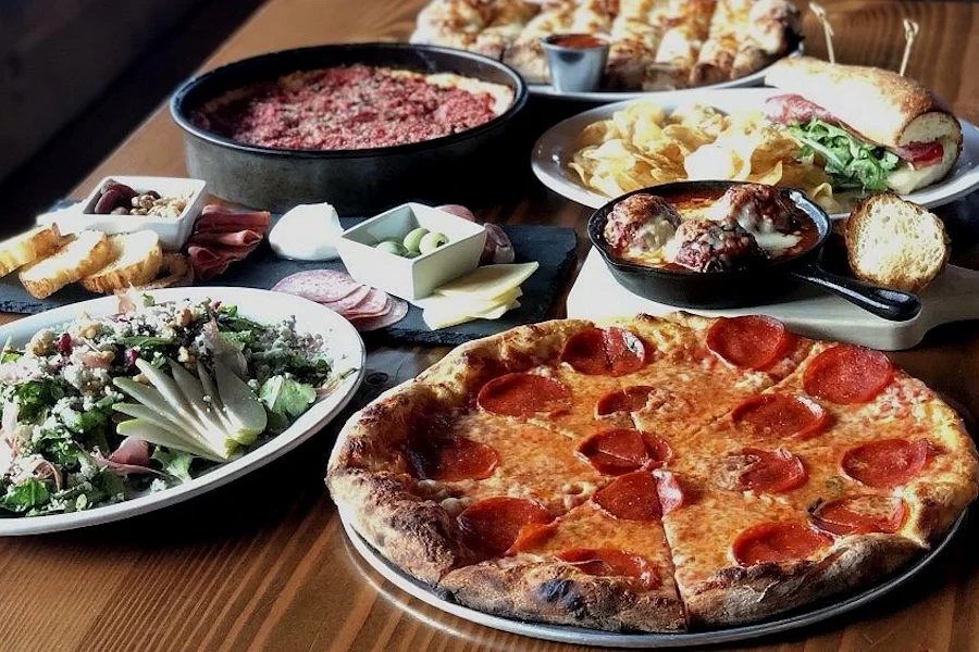 Johnny Mo's Pizzeria Corporate Catering and Group Ordering located at 3272 Fuhrman Ave E, Seattle, WA 98102, USA. Johnny Mo's Pizzeria's top menu items include Greek Salad, Vodka Pasta, Pesto Pasta.