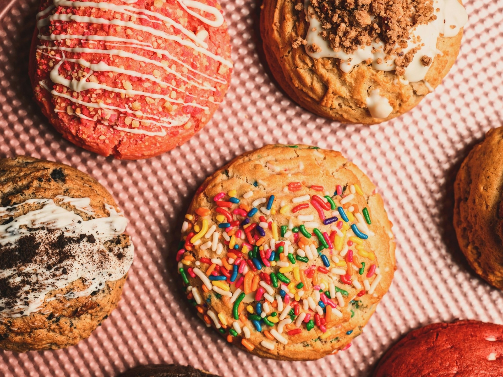 Cookie Crumz Corporate Catering and Group Ordering located at 29-18 Ditmars Blvd, Astoria, NY 11105, USA.