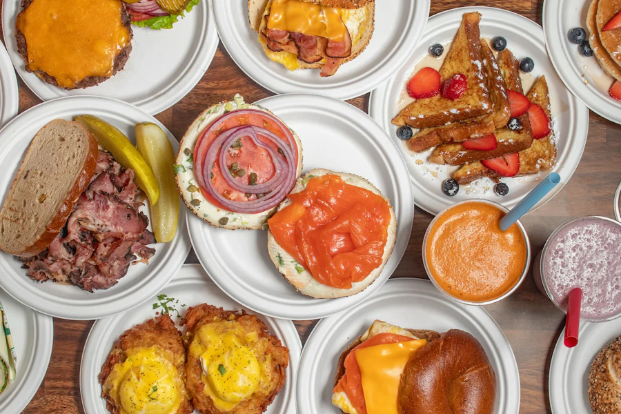 Broad Nosh Bagels Corporate Catering and Group Ordering located at 425 Madison Ave, New York, NY 10017, USA. Broad Nosh Bagels's top menu items include Box of Tea.