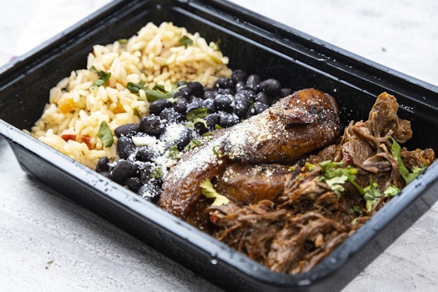 Individual Latin Platos