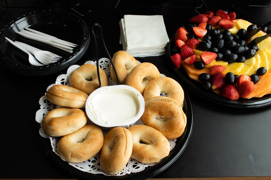 Savanna Restaurant Corporate Catering and Group Ordering located at 4111 N Lincoln Ave, Chicago, IL 60618, USA. Savanna Restaurant's top menu items include Box of Coffee, Small Tray of Fruit, Fruit & Yogurt Parfait.