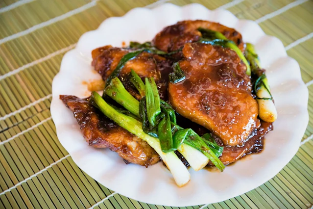 Traditional Chinese Buffet