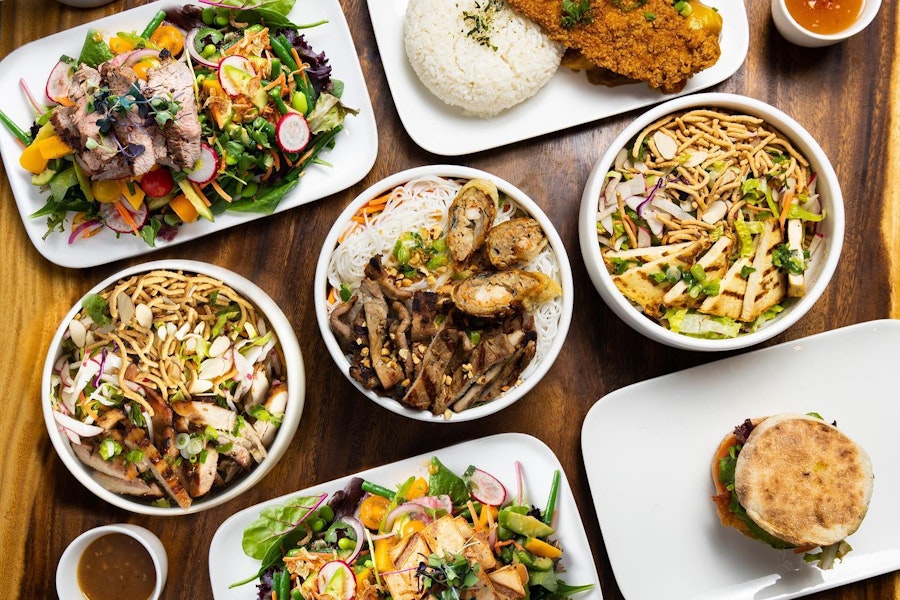 Wooly Pig Corporate Catering and Group Ordering located at 293 Bayshore Blvd, San Francisco, CA 94124, USA. Wooly Pig 's top menu items include Curry Udon, Szechuan Chicken with Veggies, Szechuan Tofu with Veggies.