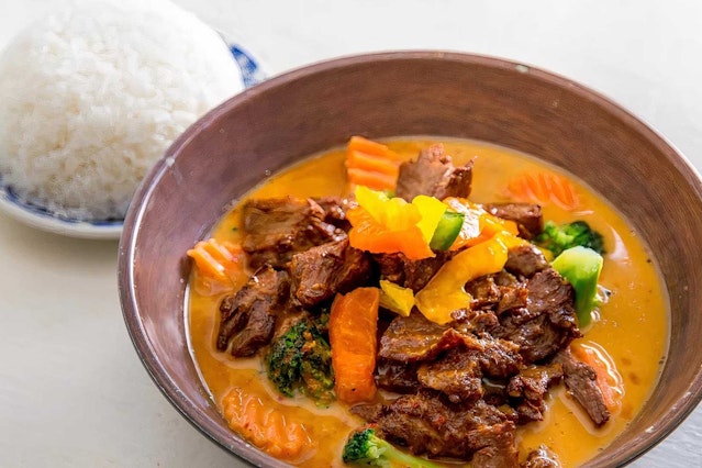 Individual Thai Entrees