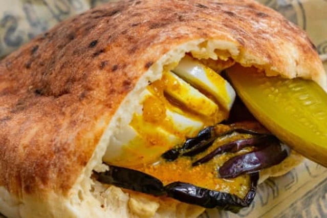 Falafel Plant Sandwich Trays