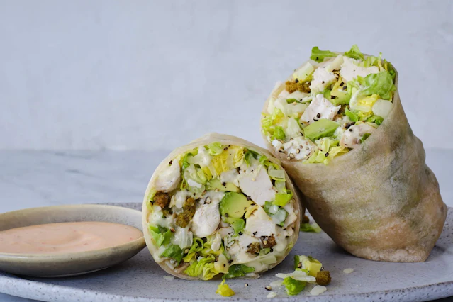 Wraps & Handheld Platters